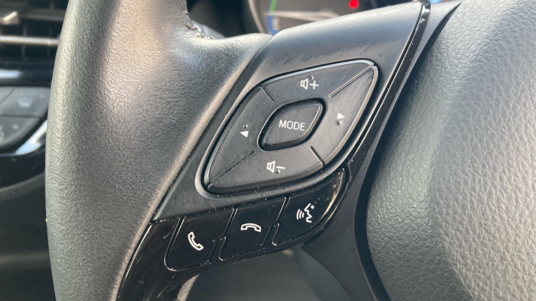 Toyota C-HR 1.8 Hybrid Design 5dr CVT Hybrid Hatchback